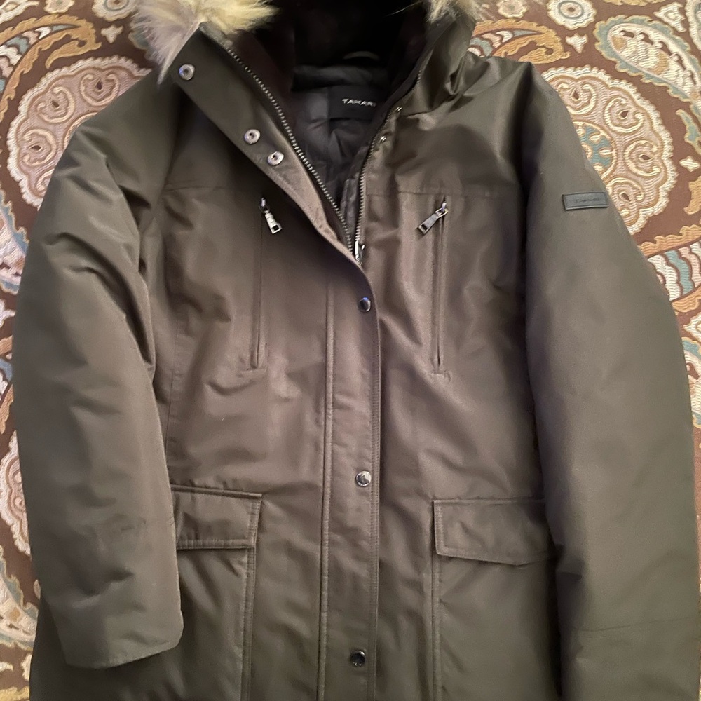 Tahari Down Parka Coat- Size XL Army Green NWOT